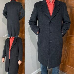 BACHRACH- Men's Classic Dark Gray Wool & Cashmere Overcoat size 42R- XL Tall